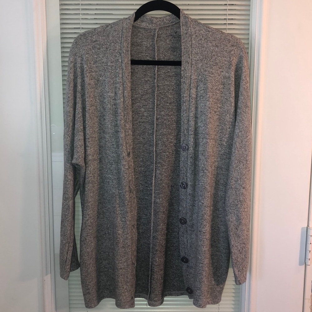 grey American Eagle sweater